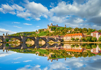 Image_Flusskreuzfahrten_Main_Wuerzburg_Alte_Mainbruecke_Pressmind