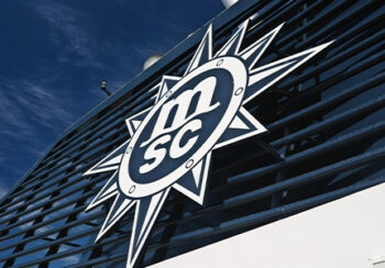 Image_Hochseekreuzfahrten_MSC_Schiff_MSC_Logo_Pressmind