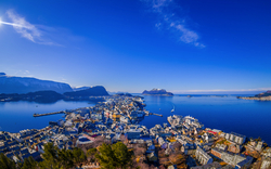 Blick vom Berg Aksla auf Alesund