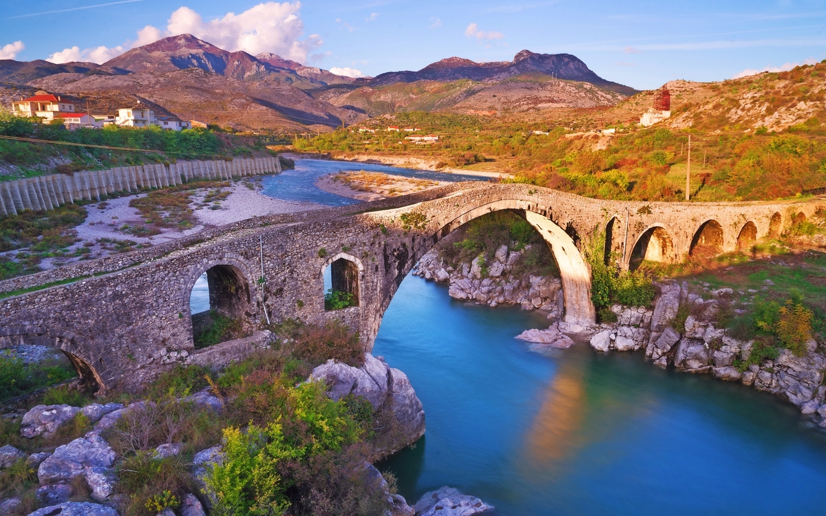 Alte Brücke in Shkodra
