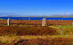 Ring von Brodgar auf Orkney, Schottland