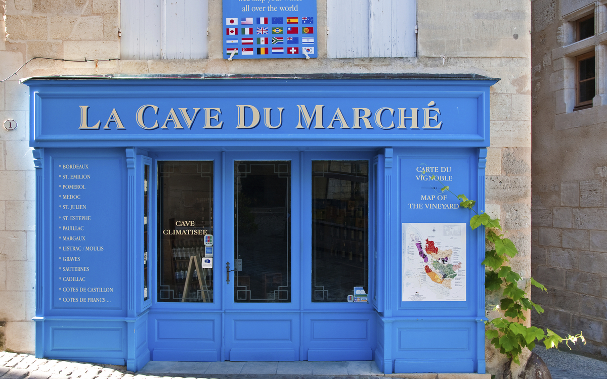 Weinhandlung im Bordeaux
