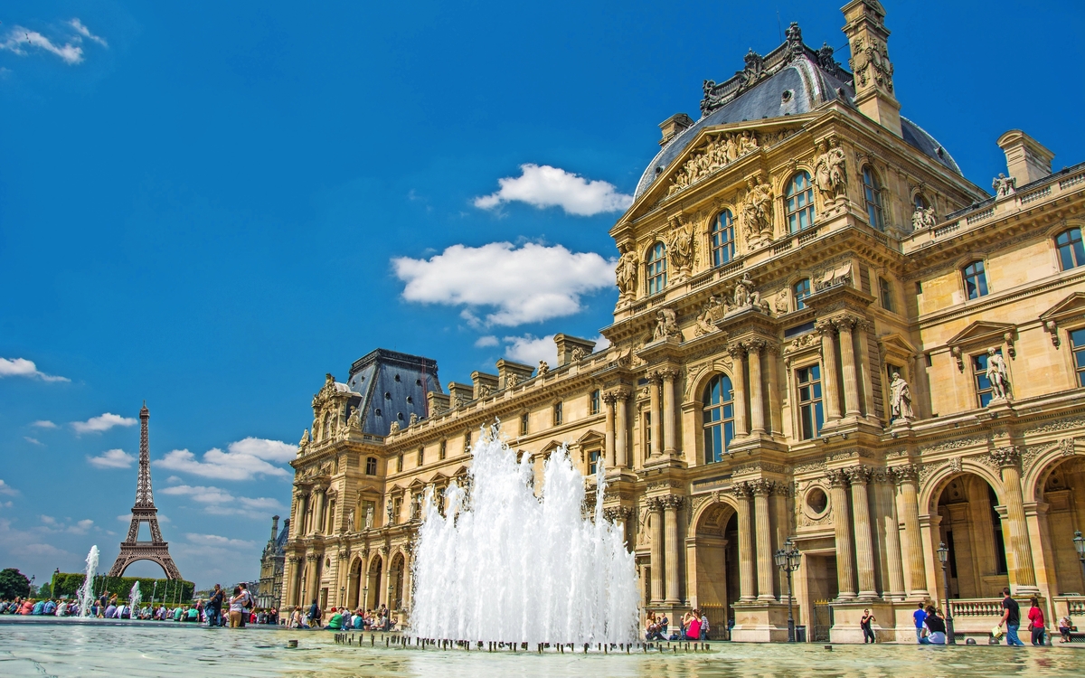 Louvre-Museum in Paris