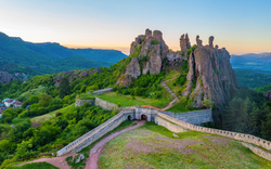 Blick auf die alte Festung in Belogradchik