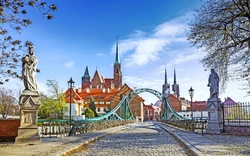 Brücke zur Insel Tumski (Kathedrale) in Breslau