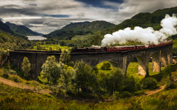 Glenfinnan-Viadukt - Teilstrecke der  est Highland Line