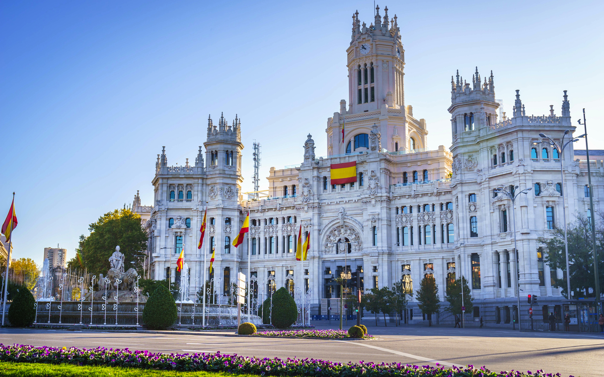 Cybele Palast und Brunnen auf Cibeles Quadrat