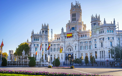 Cybele Palast und Brunnen auf Cibeles Quadrat