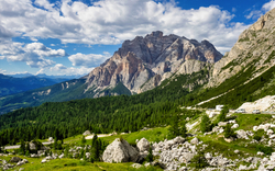 Valparola-Pass in den Dolomiten