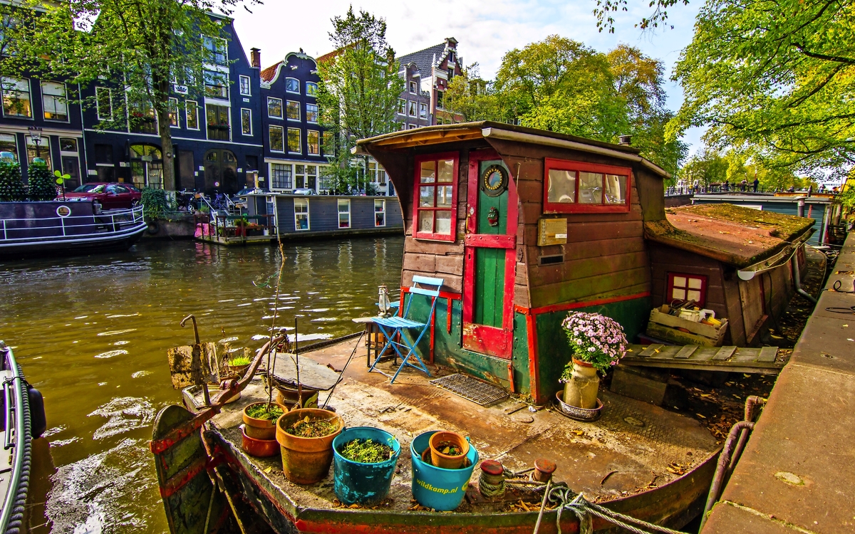 Hausboot in Amsterdam, Niederlande