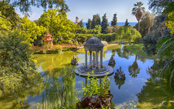 Tempel von Diana in den Gärten der Villa Durazzo-Pallavicini in Genua
