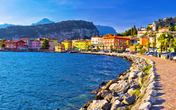 Torbole in der Provinz Trentino am Gardasee, Italien