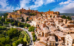 Luftaufnahme von Montepulciano