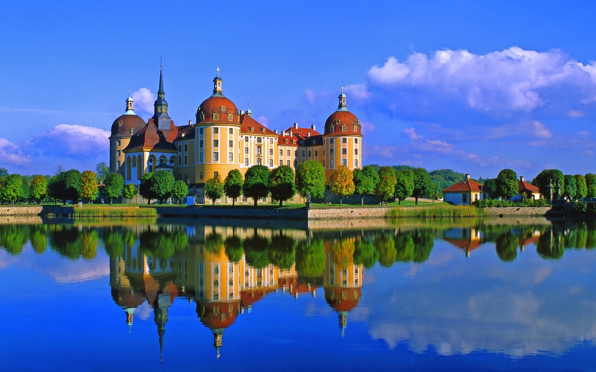 Schloss Moritzburg im Sommer, Deutschland