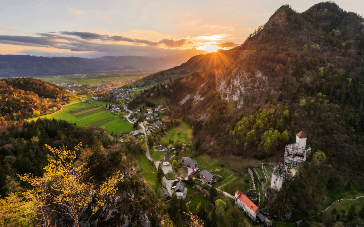 Burg Kámen in Begunje