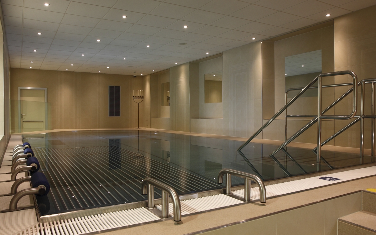 Spa- & Kurhotel Harvey Innenbecken