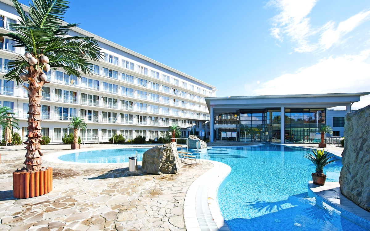Kurhotel Ikar Plaza Außenpool