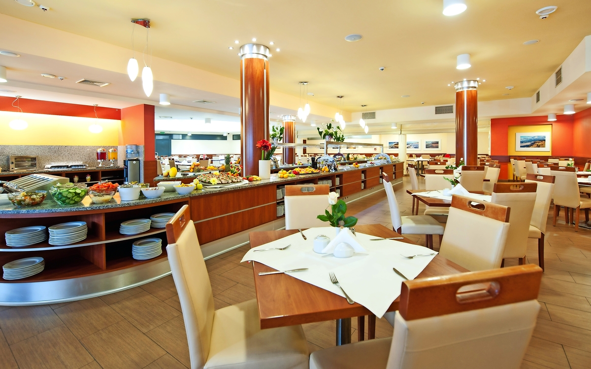 Kurhotel Ikar Plaza Restaurant