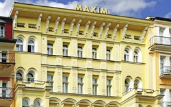 Hotel Maxim Außenansicht