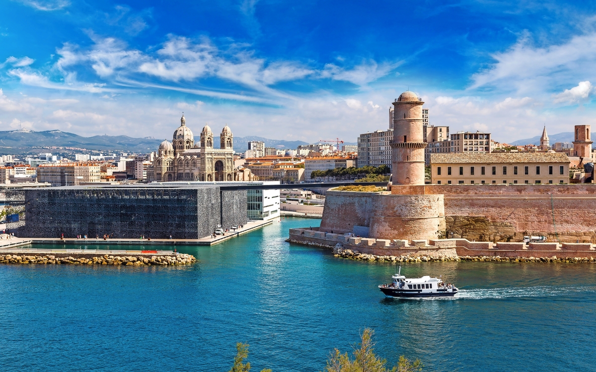 Saint Jean Schloss und die Kathedrale de la Major in Marseille