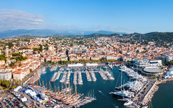 Luftpanorama von Cannes