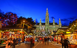Weihnachtsmarkt vor dem Wiener Rathaus