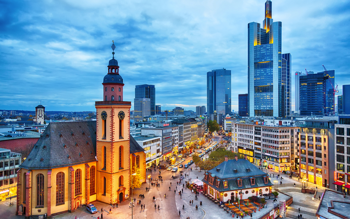 Katharinenkirche, Hauptwache und das Finanzzentrum von Frankfurt