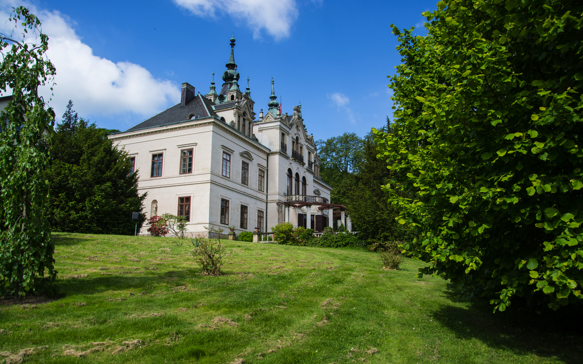 Schloss Velké B?ezno