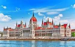 Ungarisches Parlament in Budapest