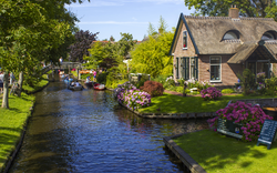 Giethoorn in der nordöstlichen niederländischen Provinz Overijssel