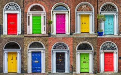 Türfassaden in Dublin, Ireland