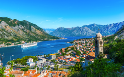 Kotor in der Bucht von Kotor, Montenegro