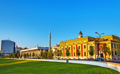 Kulturpalast, Tirana
