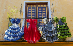 farbenfohe Flamencokleider