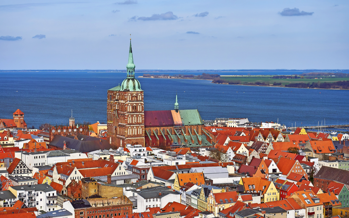 Stralsund mit der Sankt-Nikolai-Kirche