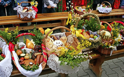 Osterkörbe - Kirchweihe in Polen