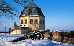 Schlowinterliche Festung Königstein im Elbsandsteingebirge, Deutschland